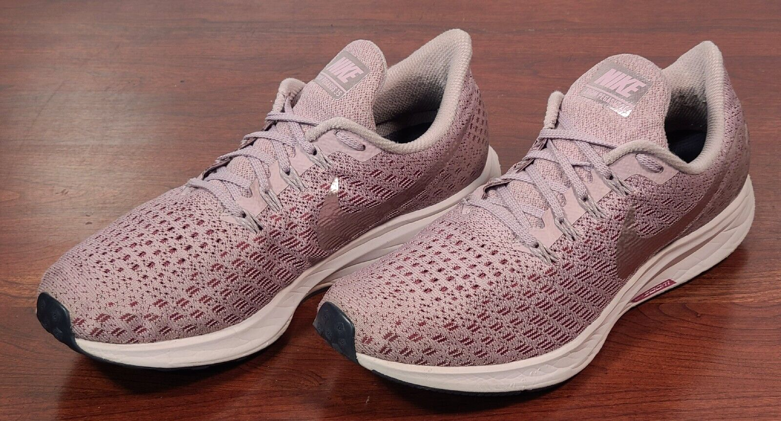 nike running air zoom pegasus 35 trainers rose with metallic swoosh